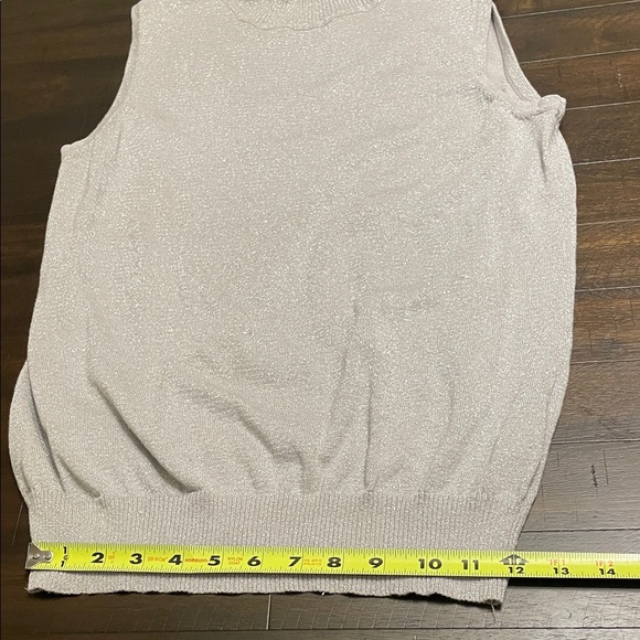 Cable & Gauge Shimmering Silver Sweater - Picture 7 of 8